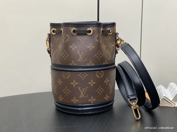Official oldcobbler VUITTON Bag-14*20.5*14CM New Canoe LOUIS 0819